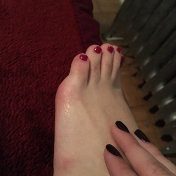 Glitz Nail - Mani/pedi done by Yolanda. My toes are burgundy and my nails are a dark brown. Not what I wanted. I also have a small burn mark on my foot. - Waxing Near Me - New York, New York