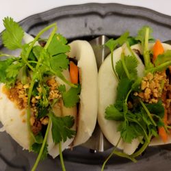 Mr Pho - Bao buns