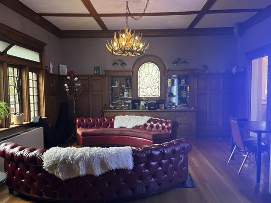 Ember Hostel by null