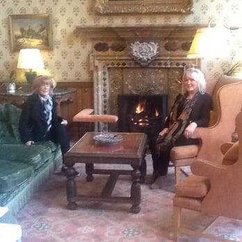 Inverlochy Castle - Mum and I - Hotels Near Me - Torlundy, HLD Inverlochy Castle - Mum and I - Hotels Near Me - Torlundy, HLD