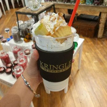 Kringle Emporium at MGM - American Pie = American Dream - Desserts Near Me Kringle Emporium at MGM - American Pie = American Dream - Desserts Near Me