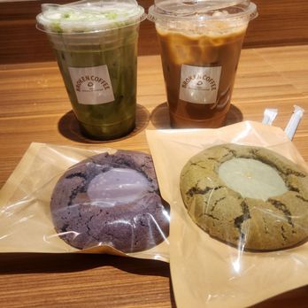 Broken Coffee - Spring Mountain - Maple vanilla latte+matcha - Coffee & Tea Near Me - Las Vegas, Nevada