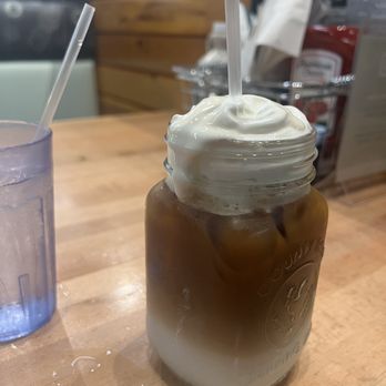 Brownstone Pancake Factory - Breakfast & Brunch Near Me - Englewood Cliffs, New Jersey