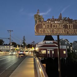 Dock Square