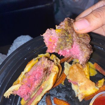 Sugar N Coal - All American Burger - Hookah Bars Near Me - Rego Park, New York