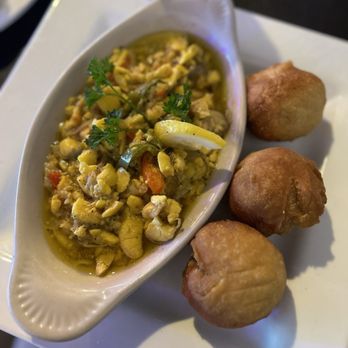 Dunns River Island Cafe - Ackee & Saltfish - Caribbean Near Me - Tampa, Florida
