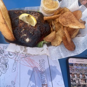 Hooked Up Seafood - Seafood Near Me - Wildwood, New Jersey