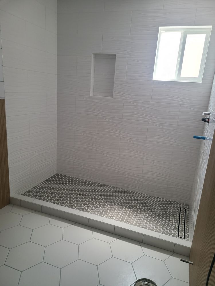 Slide of Ortiz Construction