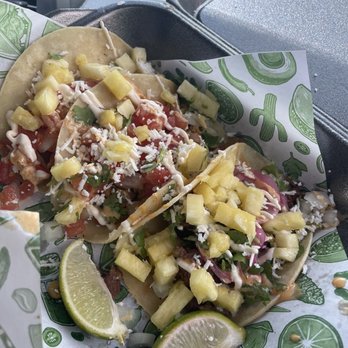 Tiagos Tacos - Food Trucks Near Me - Hialeah, Florida