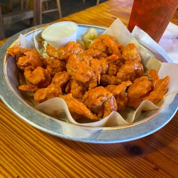 Hooters - Buff Shrimp, HOT! - Sports Bars Near Me - Denham Springs, Louisiana