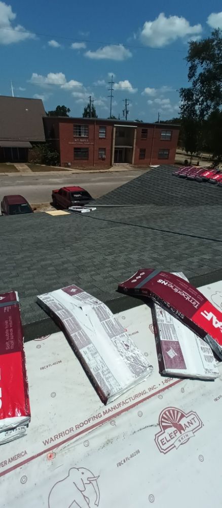 Slide of Hardwick Remodeling and Home House Cleaning Crew