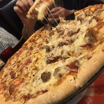 Rosati's Pizza - 3/2018 Large, double dough crust, half cheese, half sausage and white onion (delicious!!) - Pizza Near Me - Temecula, California Rosati's Pizza - 3/2018 Large, double dough crust, half cheese, half sausage and white onion (delicious!!) - Pizza Near Me - Temecula, California
