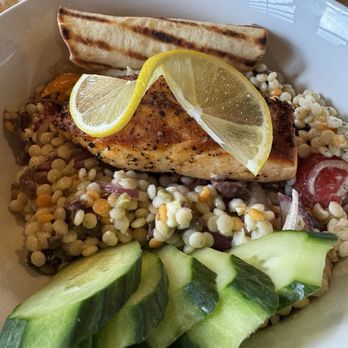 Lifty’s Bar Grill Sandbox - Mediterranean bowl - New American Near Me - Bend, Oregon Lifty’s Bar Grill Sandbox - Mediterranean bowl - New American Near Me - Bend, Oregon