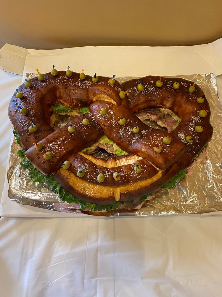 Hammann's Catering, Butcher Shop & Deli Logo