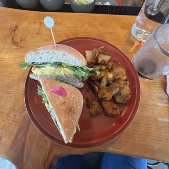 Poach 503 - Brekkie Sandwich - Breakfast & Brunch Near Me - Manzanita, Oregon Poach 503 - Brekkie Sandwich - Breakfast & Brunch Near Me - Manzanita, Oregon