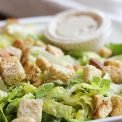 Niakwa Pizza - Bread salad