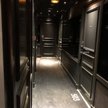 First Hotel - The hallway. - Hotels Near Me - Paris, 75