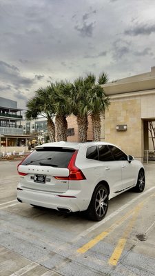 Neiman Marcus by null