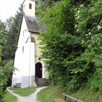 Lourdesgrotte - Bankerl zum Ausruhen - Landmarks & Historical Buildings Near Me - Ohlsdorf, 4