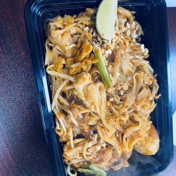 Chai Thai-Lao - Combo Pad Thai - Thai Near Me - Baton Rouge, Louisiana Chai Thai-Lao - Combo Pad Thai - Thai Near Me - Baton Rouge, Louisiana