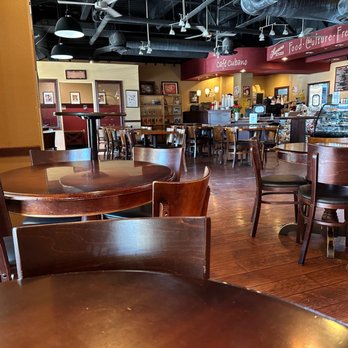 Havana Kitchen - Inside - 9AM - Cuban Near Me - Temecula, California