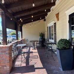 Magnolia Grill - Outside patio area