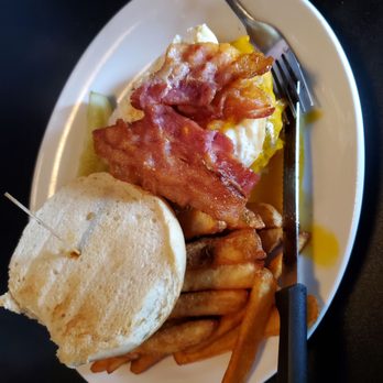 Bourbon & Burger - Kansas breakfast burger - Burgers Near Me - Batavia, New York