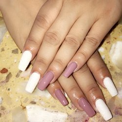 Julie's Spa & Nails - Gel fullset nails