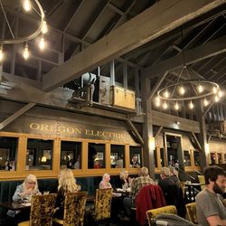 The Old Spaghetti Factory - Indoor train car with seating
