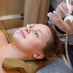 M. Grace Skincare - cryotherapy cold