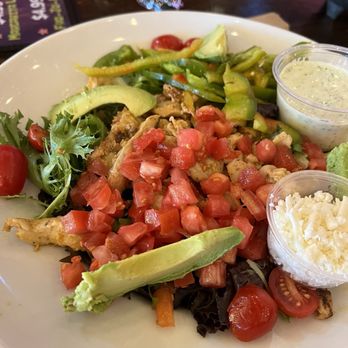 Cantina Louie - Cantina Louie Salad w/ Chicken - Mexican Near Me - Fernandina Beach, Florida Cantina Louie - Cantina Louie Salad w/ Chicken - Mexican Near Me - Fernandina Beach, Florida