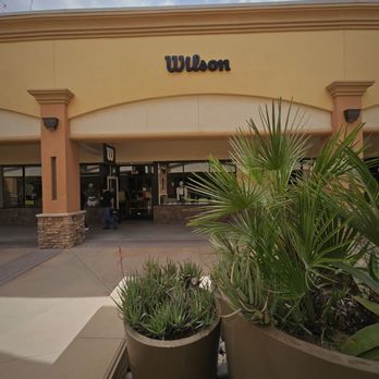 Wilson Outlet - Desert Hills - Women's Clothing Near Me - Cabazon, California Wilson Outlet - Desert Hills - Women's Clothing Near Me - Cabazon, California
