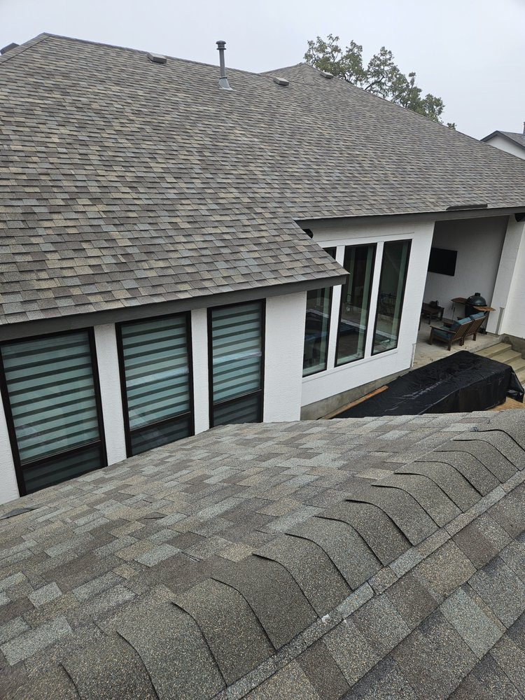 Slide of Gilbs Concrete & Roof