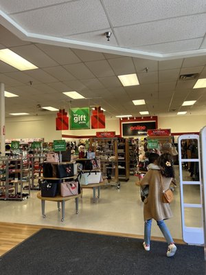 TJ MAXX - Updated January 2026 - 131 Photos & 25 Reviews - 3591 State