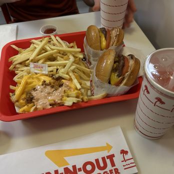 In-N-Out Burger - Burgers Near Me - Los Angeles, California In-N-Out Burger - Burgers Near Me - Los Angeles, California