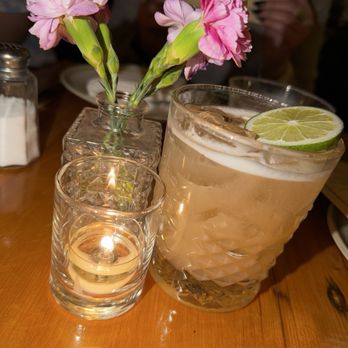 Waverly Kitchen & Bar - guava lava - Cocktail Bars Near Me - Boston, Massachusetts Waverly Kitchen & Bar - guava lava - Cocktail Bars Near Me - Boston, Massachusetts