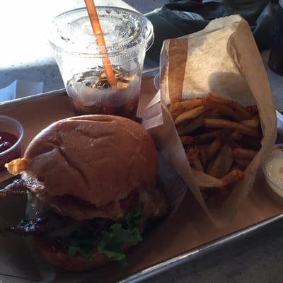 Harlem Burger Co. by null