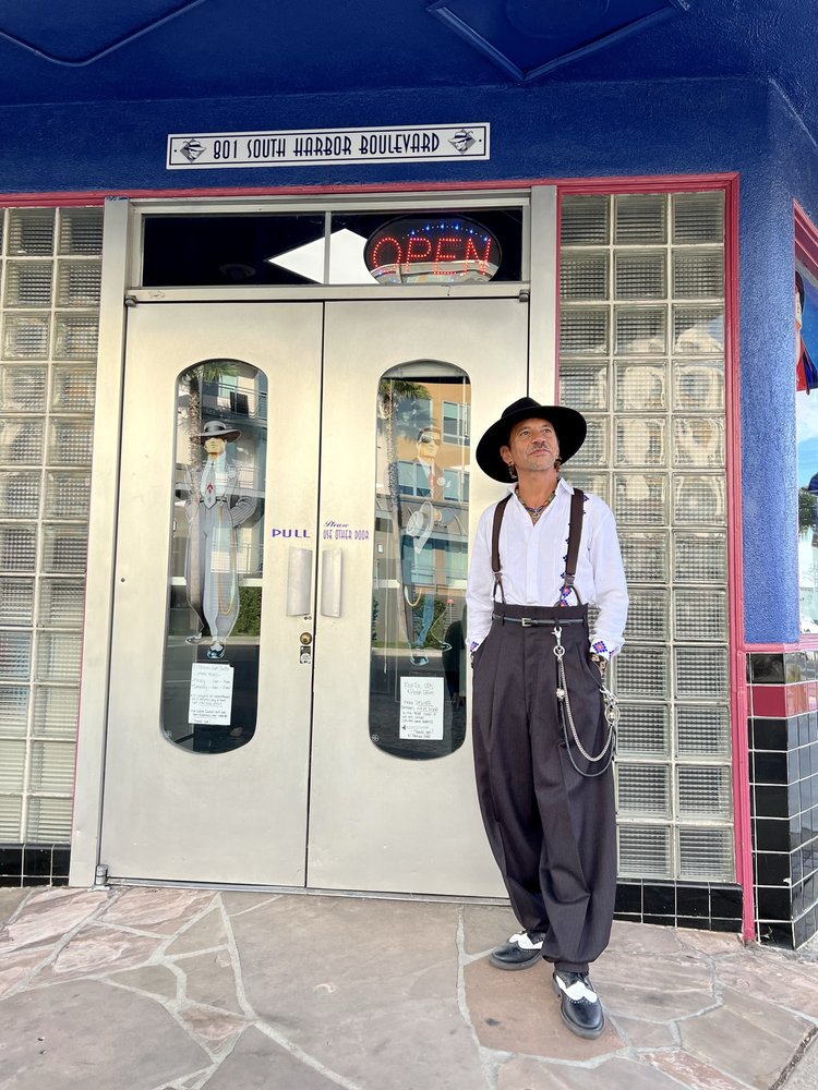 EL PACHUCO ZOOT SUITS Updated October 2024 15 Photos & 14 Reviews