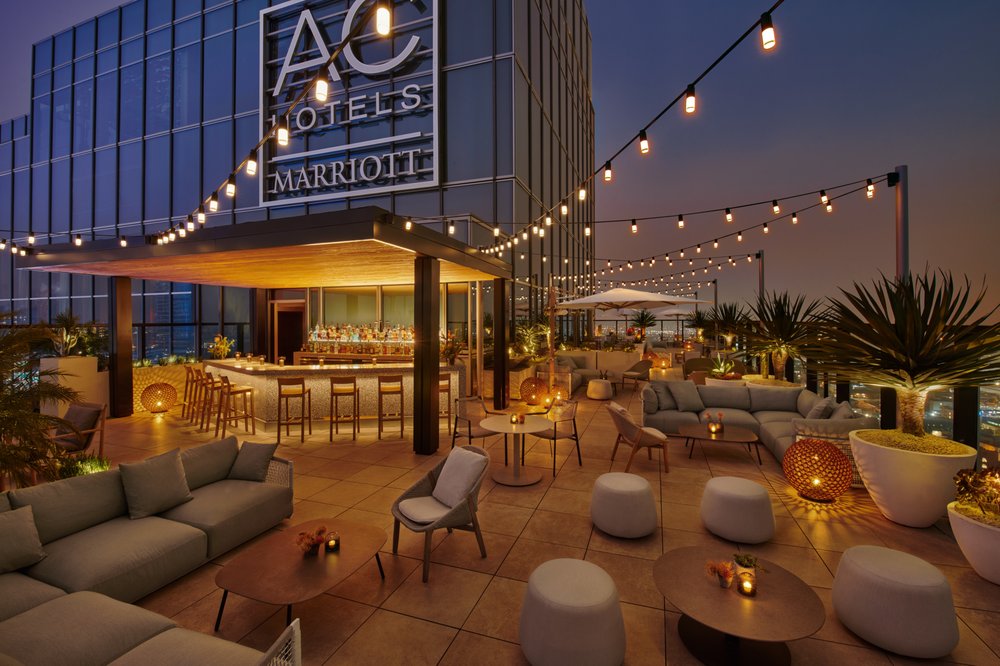 LA LO LA ROOFTOP Updated October 2024 204 Photos & 113 Reviews