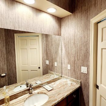 Custom Wallcovering With Leo - Dazzling wallpaper installation (wallpaper hanging) work - Wallpapering Near Me Custom Wallcovering With Leo - Dazzling wallpaper installation (wallpaper hanging) work - Wallpapering Near Me