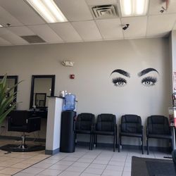 Mahrose Salon