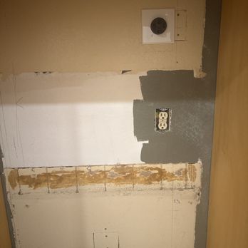 EVie Electric - 240 v outlet. - Electricians Near Me - Concord, California