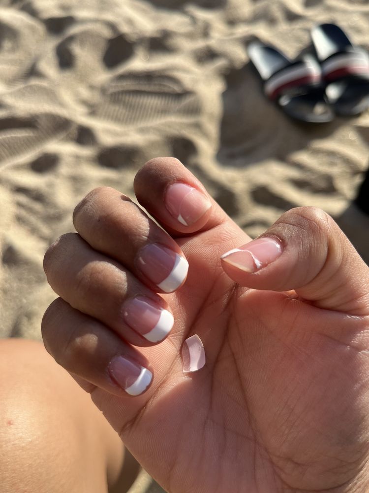 HOLLYWOOD NAILS Updated May 2024 173 Photos & 213 Reviews 1645 S