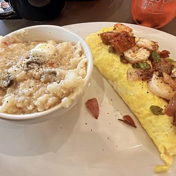 Eggs Up Grill - Shrimp & Grits Omelet - Breakfast & Brunch Near Me - Morrow, Georgia