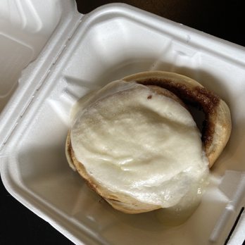 Cinnaholic - Vanilla frosting cinnamon roll - Bakeries Near Me - Gaithersburg, Maryland