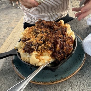 Tavern & Table - "Burnt End" Mac Cheese - New American Near Me - Mt. Pleasant, South Carolina Tavern & Table - "Burnt End" Mac Cheese - New American Near Me - Mt. Pleasant, South Carolina