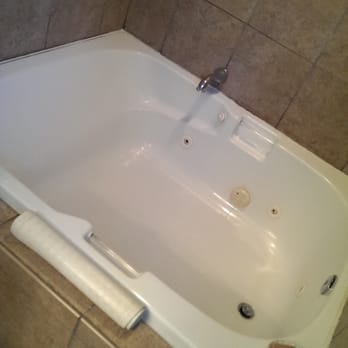 Pepper Tree Inn - Jacuzzi tub - Hotels Near Me - Tahoe City, California