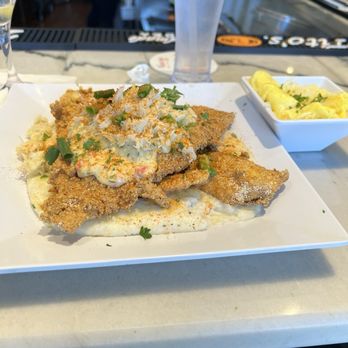 Gochas Breakfast Bar | Cascade - Cajun creole lump fish and grits - Wine Bars Near Me - Atlanta, Georgia Gochas Breakfast Bar | Cascade - Cajun creole lump fish and grits - Wine Bars Near Me - Atlanta, Georgia