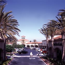 Camarillo Premium Outlets