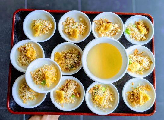 Hue Oi Vietnamese Cuisine by null